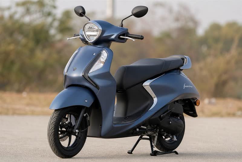Yamaha Fascino scooter for rent in North Goa